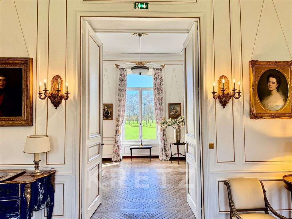 Château Saint-Sauveur-Villages