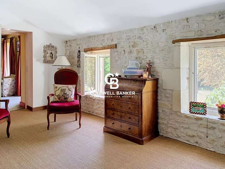 Propriété Saint-Savinien - 6 chambres - 620m²