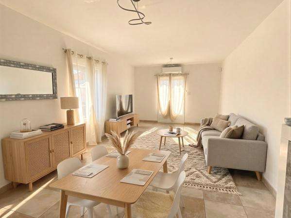 House Saint-Savournin