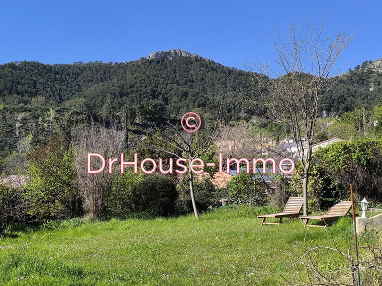 Villa Saint-Savournin - 5 bedrooms - 120m²