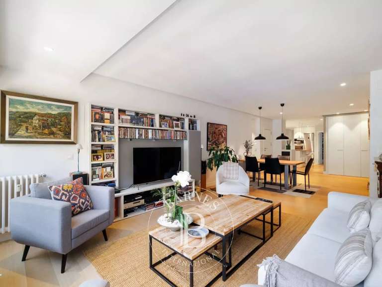Appartement Saint-Sébastien - 4 chambres - 160m²
