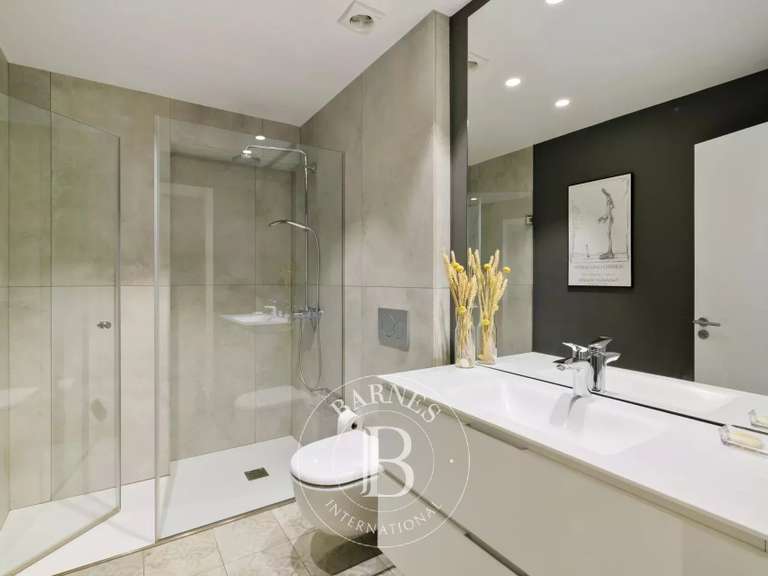 Appartement Saint-Sébastien - 4 chambres - 160m²