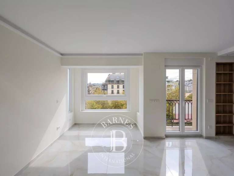 Appartement Saint-Sébastien - 1 chambre - 74m²