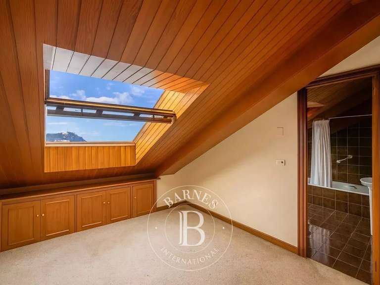 Appartement Saint-Sébastien - 5 chambres - 250m²