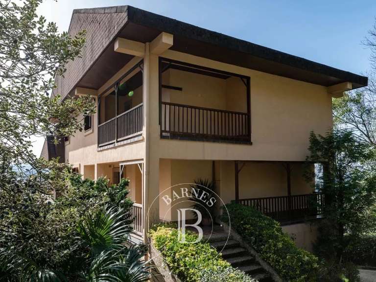 Appartement Saint-Sébastien - 6 chambres - 423m²