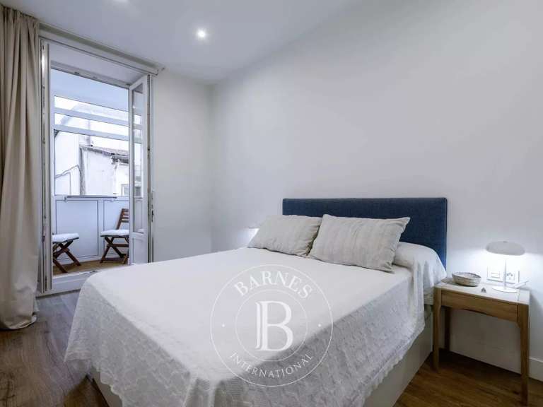 Appartement Saint-Sébastien - 3 chambres - 166m²