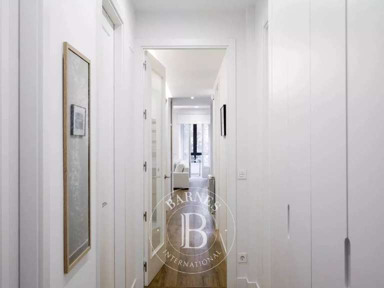 Appartement Saint-Sébastien - 3 chambres - 166m²
