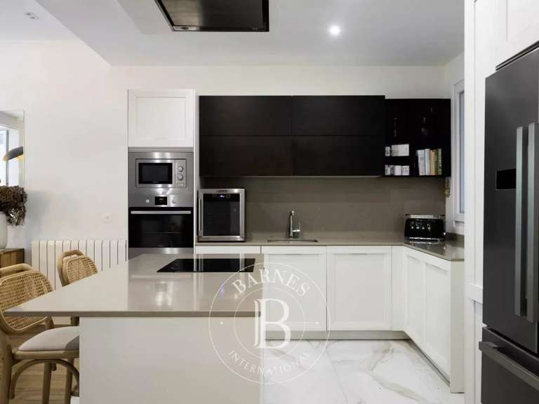 Appartement Saint-Sébastien - 3 chambres - 166m²