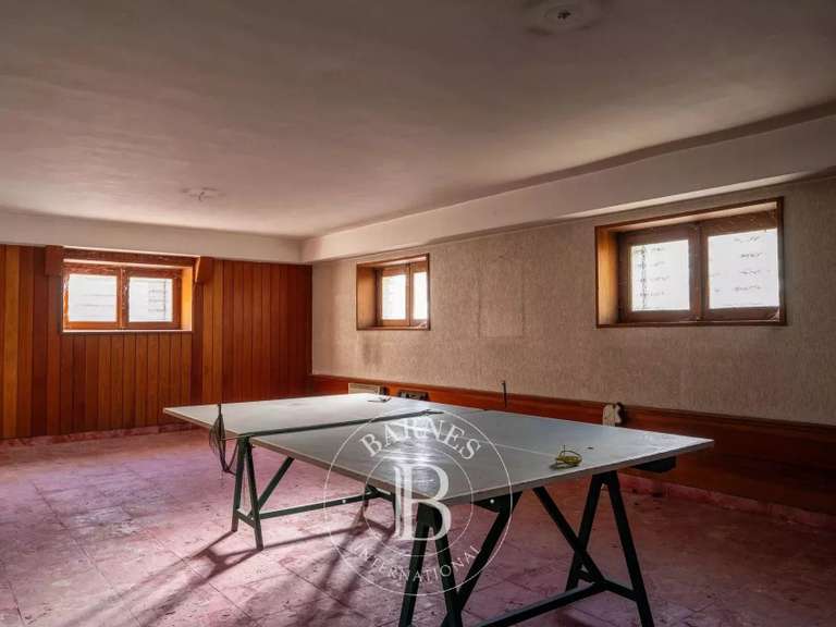 Maison Saint-Sébastien - 7 chambres - 1720m²