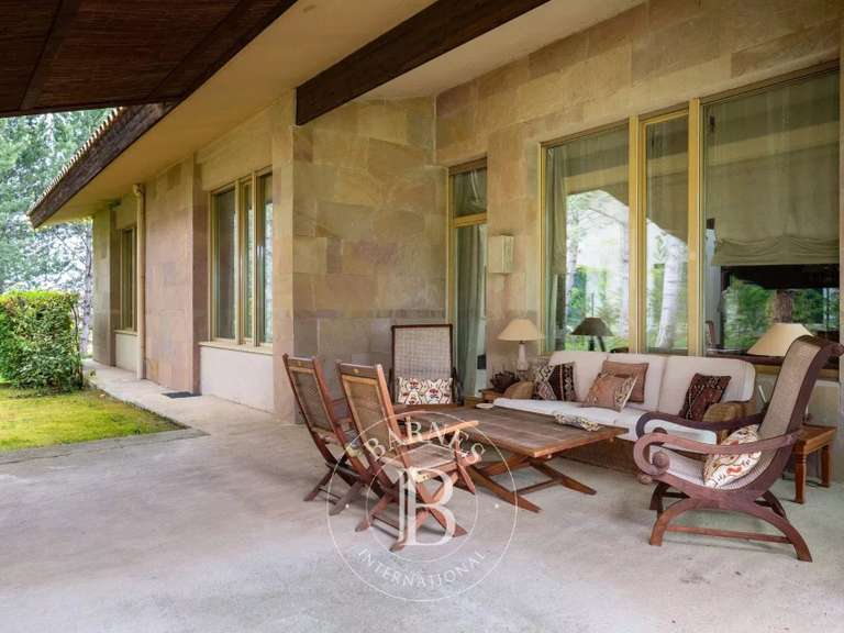 Villa Saint-Sébastien - 6 chambres - 700m²