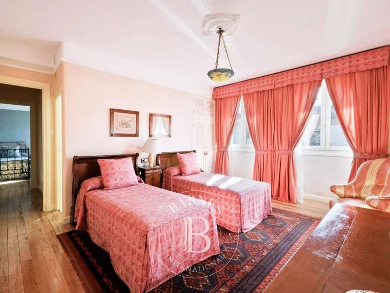 Villa Saint-Sébastien - 6 chambres - 708m²