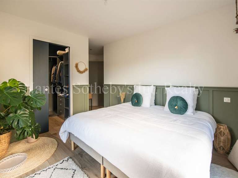 House Saint-Sébastien-sur-Loire - 5 bedrooms - 216m²