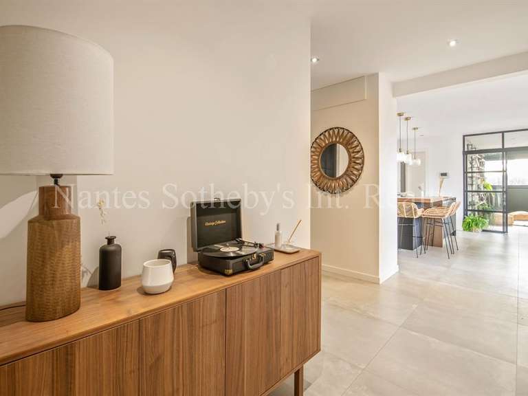 House Saint-Sébastien-sur-Loire - 5 bedrooms - 216m²