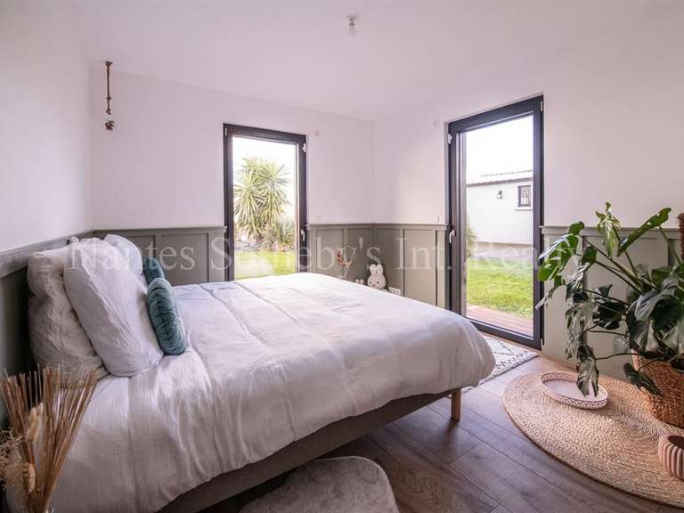 House Saint-Sébastien-sur-Loire - 5 bedrooms - 216m²