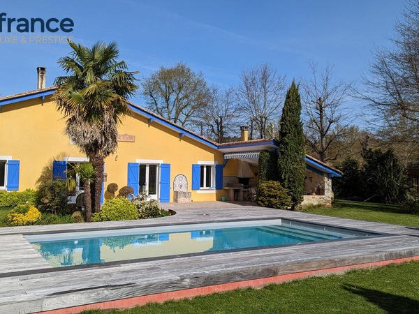 Sale Villa Saint-Selve - 6 bedrooms