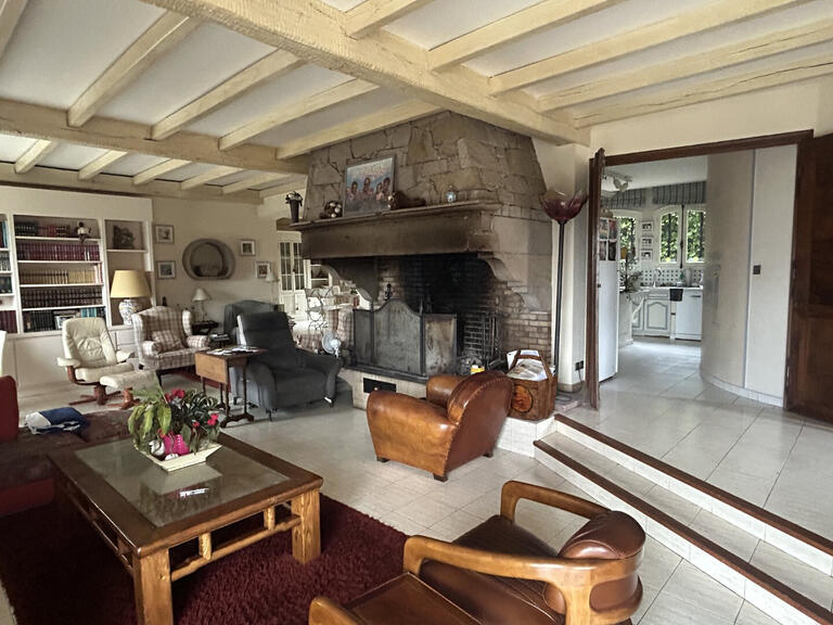 Propriété Saint-Sernin-sur-Rance - 6 chambres - 600m²