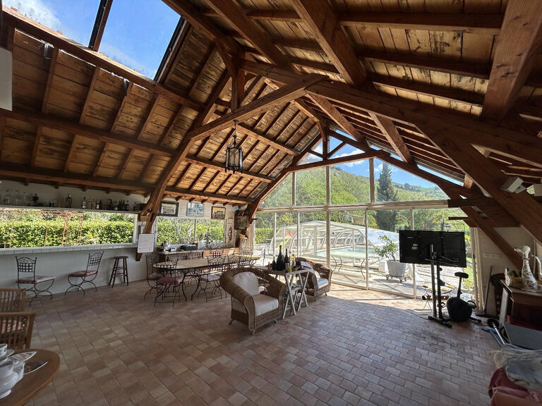 Propriété Saint-Sernin-sur-Rance - 6 chambres - 600m²