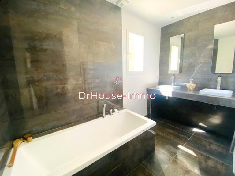 Villa Saint-Siffret - 5 chambres - 196m²