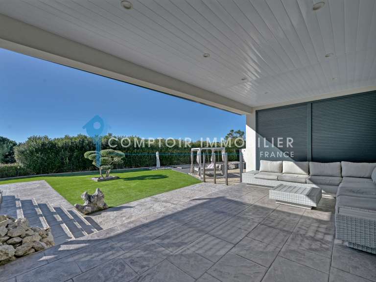 Villa Saint-Siffret - 4 bedrooms - 380m²