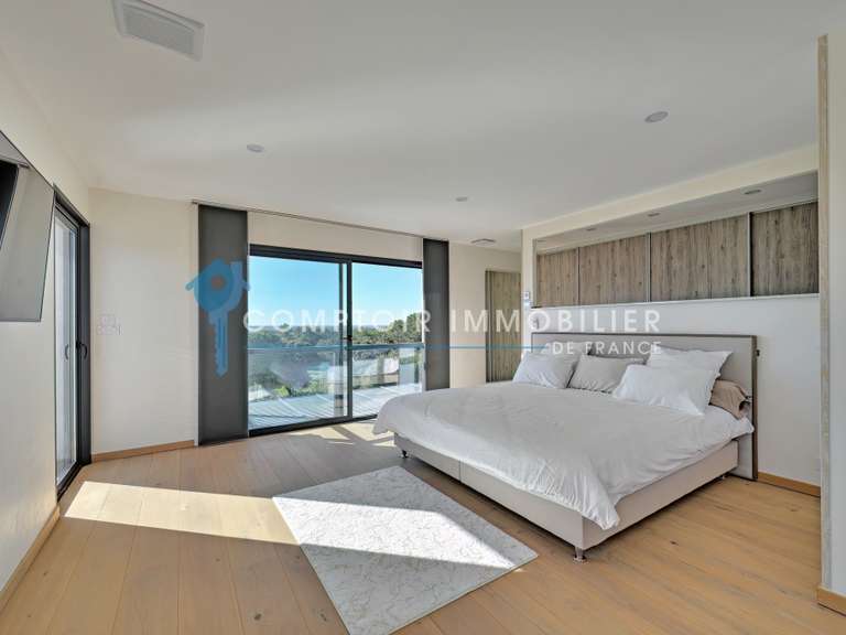 Villa Saint-Siffret - 4 bedrooms - 380m²
