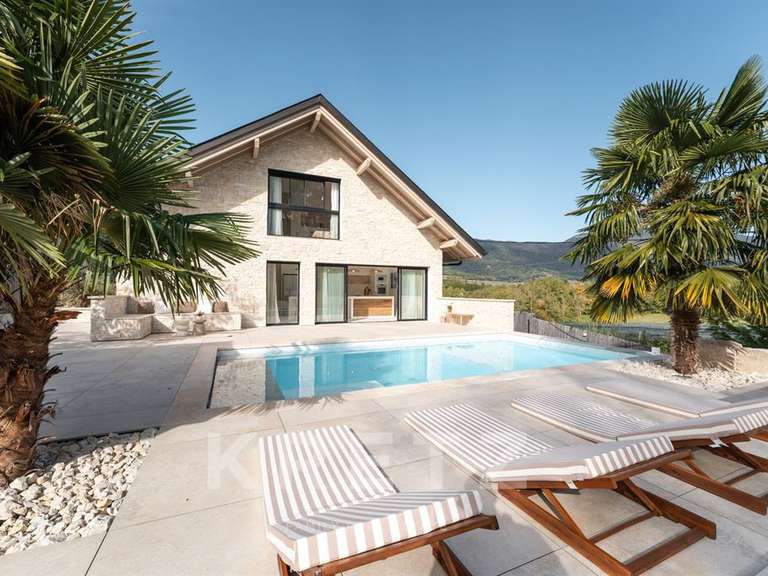 Maison Saint-Sulpice - 3 chambres - 155m²