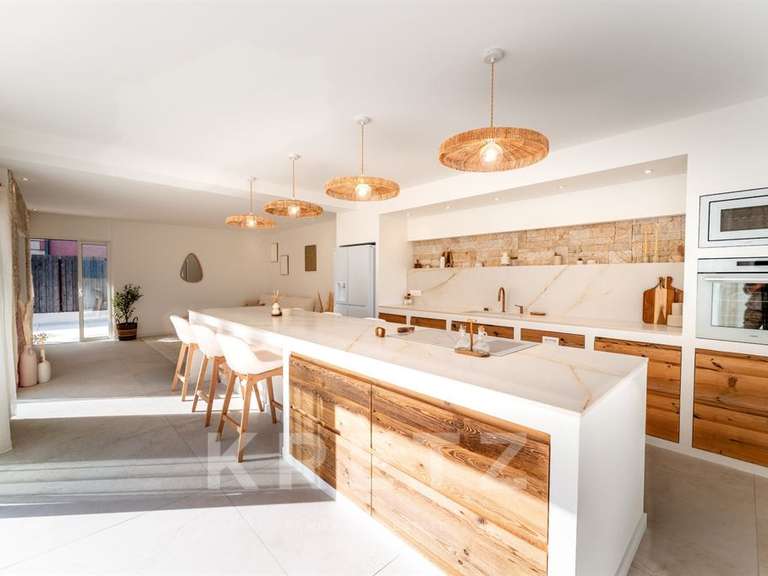 Maison Saint-Sulpice - 3 chambres - 155m²