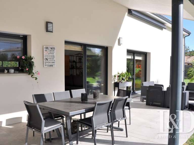 Maison Saint-Sulpice - 4 chambres - 178m²