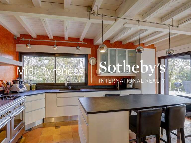 Maison Saint-Sulpice - 3 chambres - 186m²