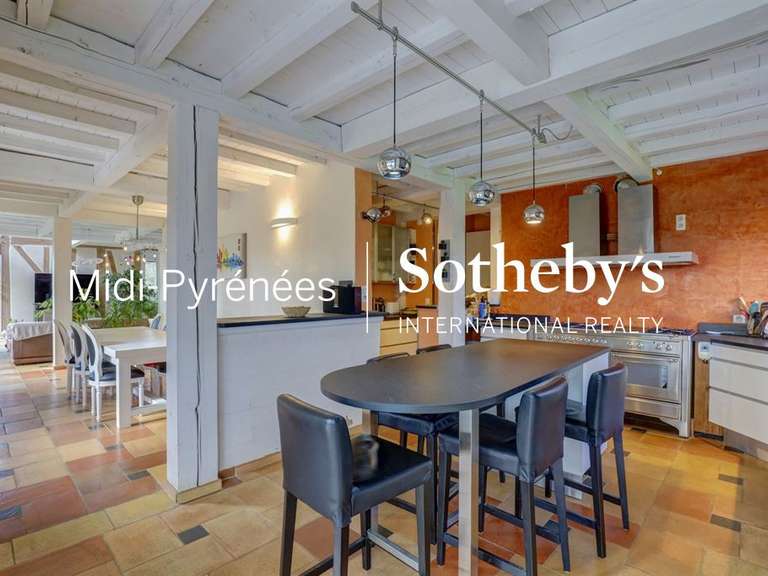 Maison Saint-Sulpice - 3 chambres - 186m²