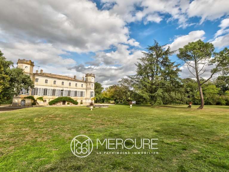 Propriété Saint-Sulpice - 6 chambres - 448m²