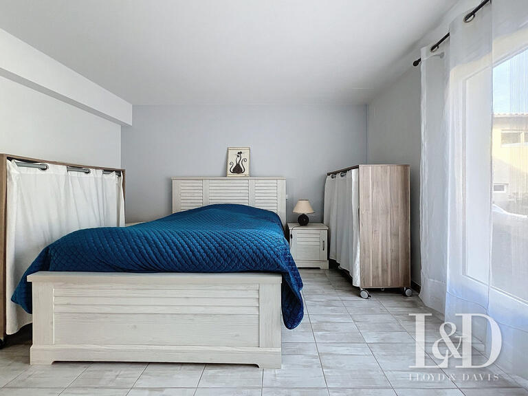 Maison Saint-Sulpice-de-Royan - 4 chambres - 252m²