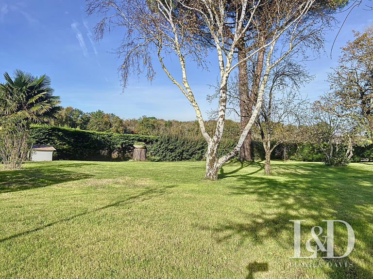 Maison Saint-Sulpice-de-Royan - 4 chambres - 252m²