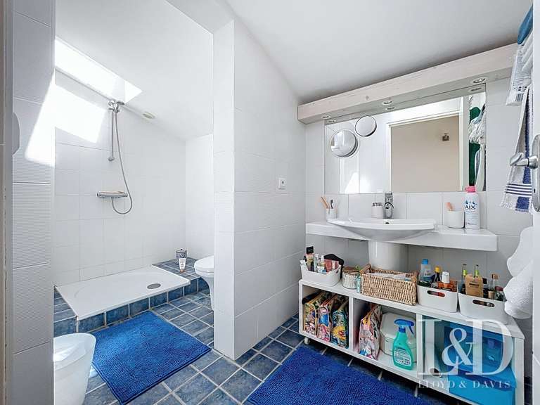 Maison Saint-Sulpice-de-Royan - 3 chambres - 203m²