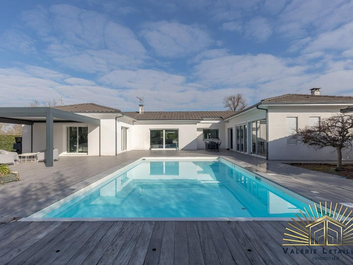 Vente Maison Saint-Sulpice-et-Cameyrac - 4 chambres