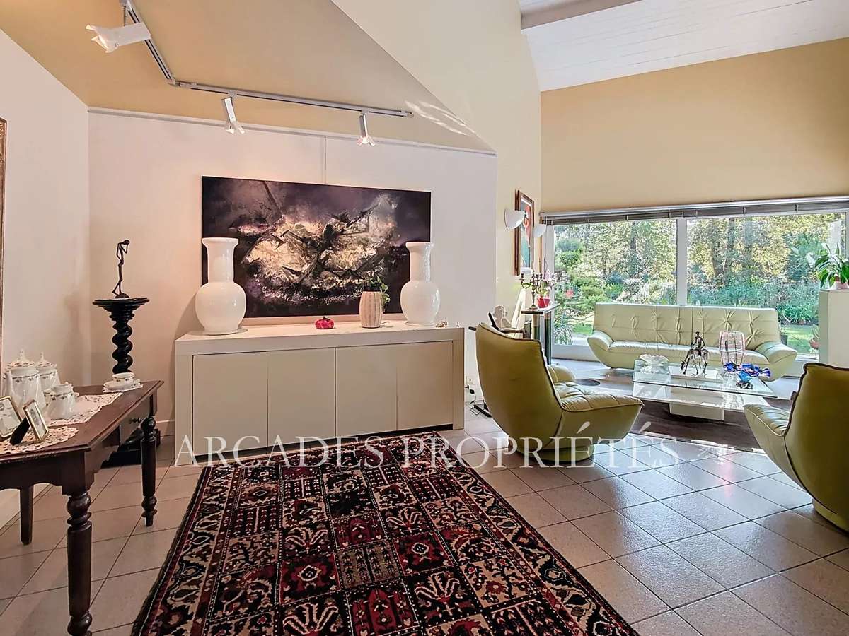 Maison Saint-Sulpice-et-Cameyrac