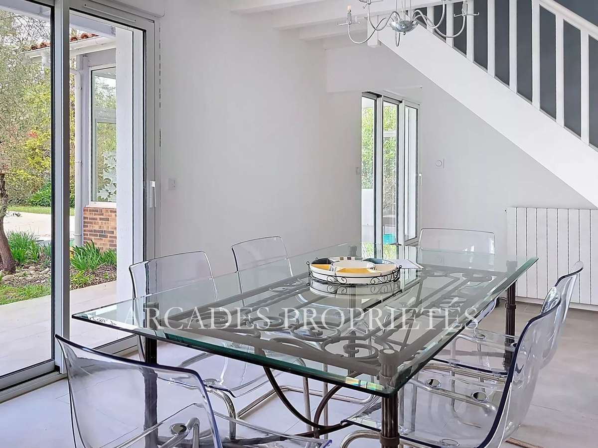 Maison Saint-Sulpice-et-Cameyrac