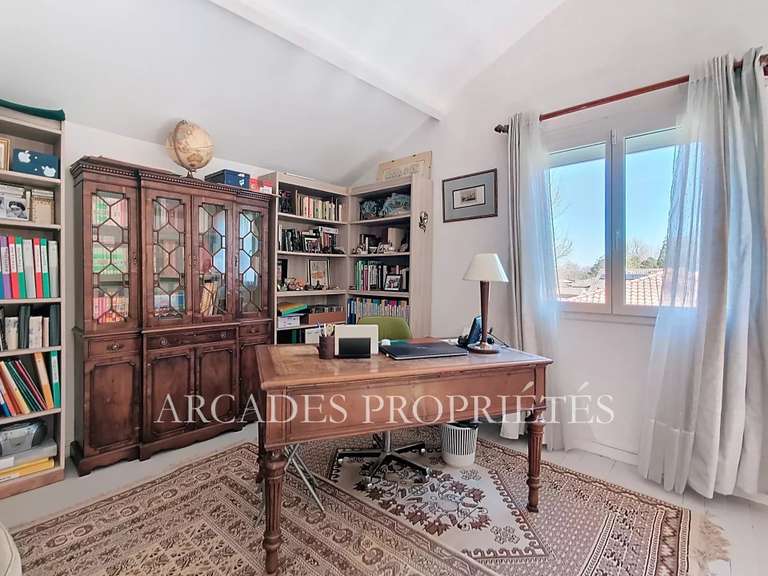 Maison Saint-Sulpice-et-Cameyrac - 4 chambres - 194m²