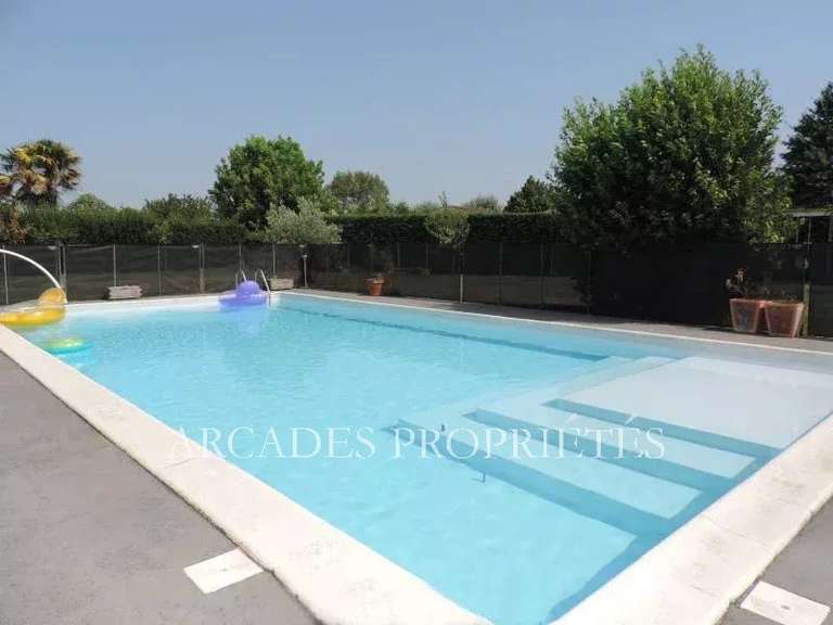 Maison Saint-Sulpice-et-Cameyrac - 8 chambres - 440m²