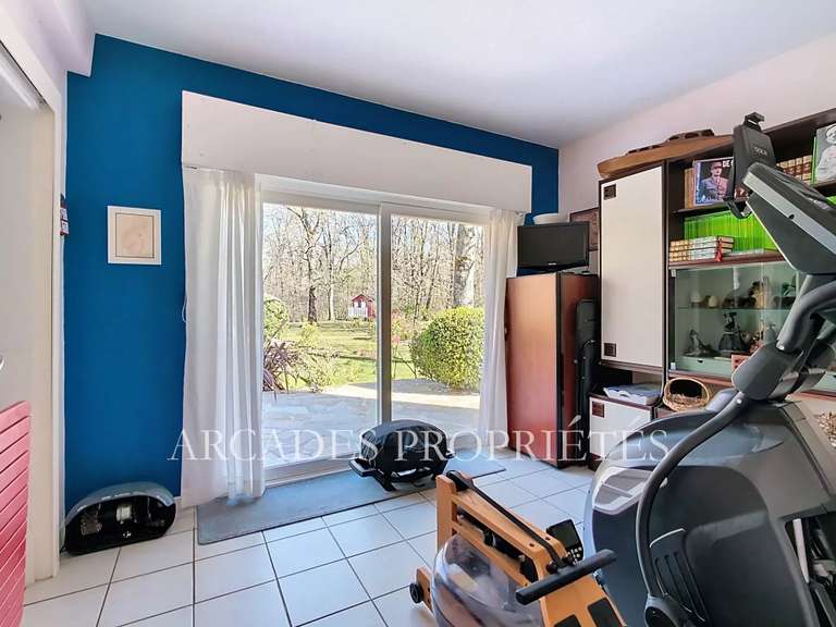 House Saint-Sulpice-et-Cameyrac - 4 bedrooms - 210m²