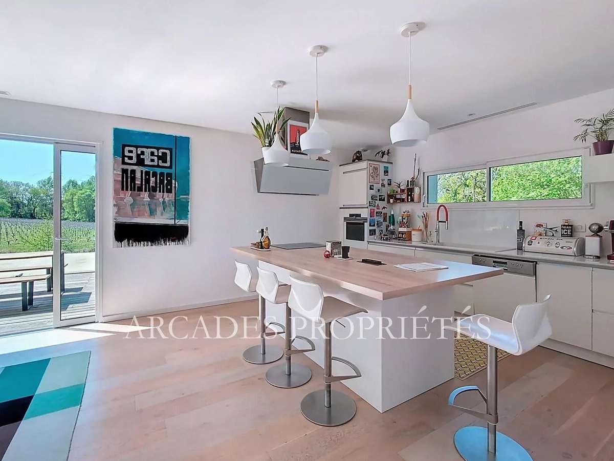 Villa Saint-Sulpice-et-Cameyrac