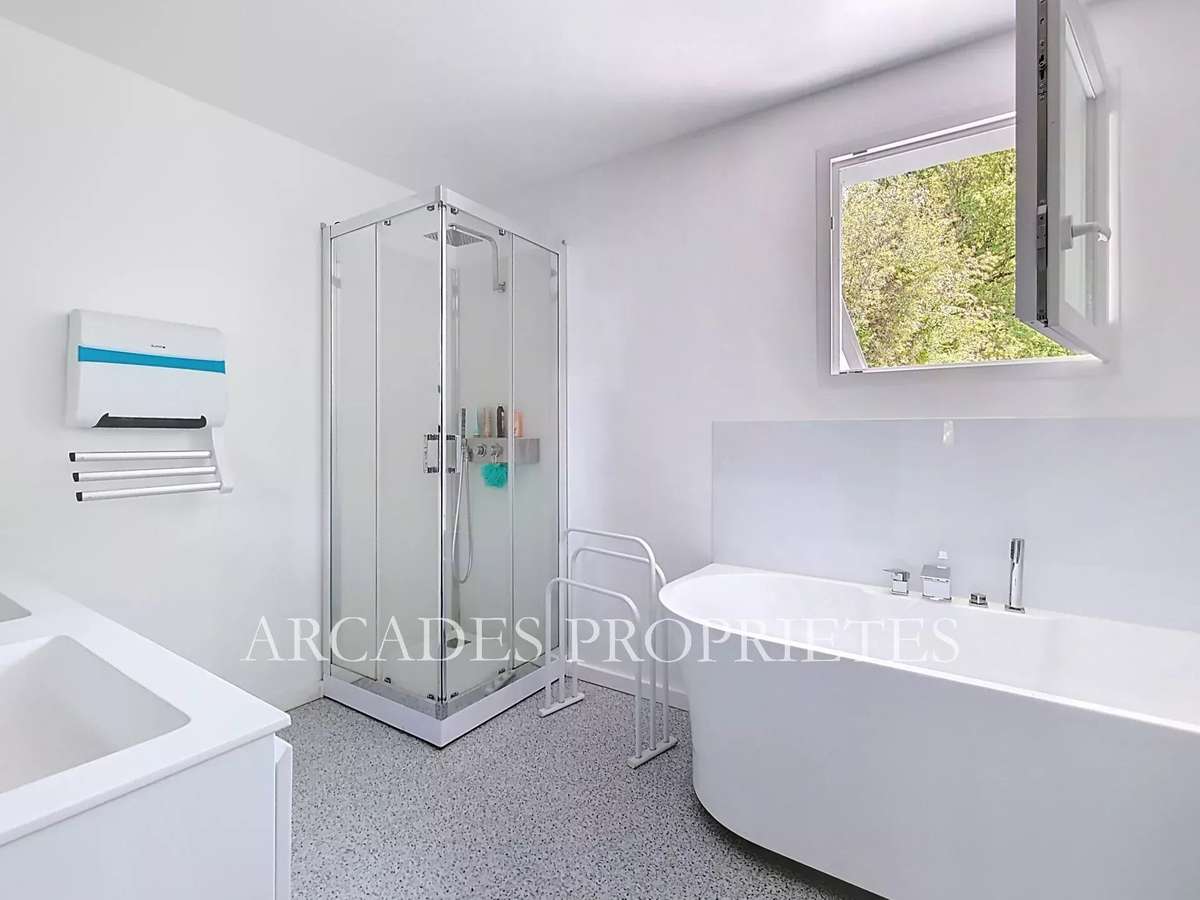 Villa Saint-Sulpice-et-Cameyrac