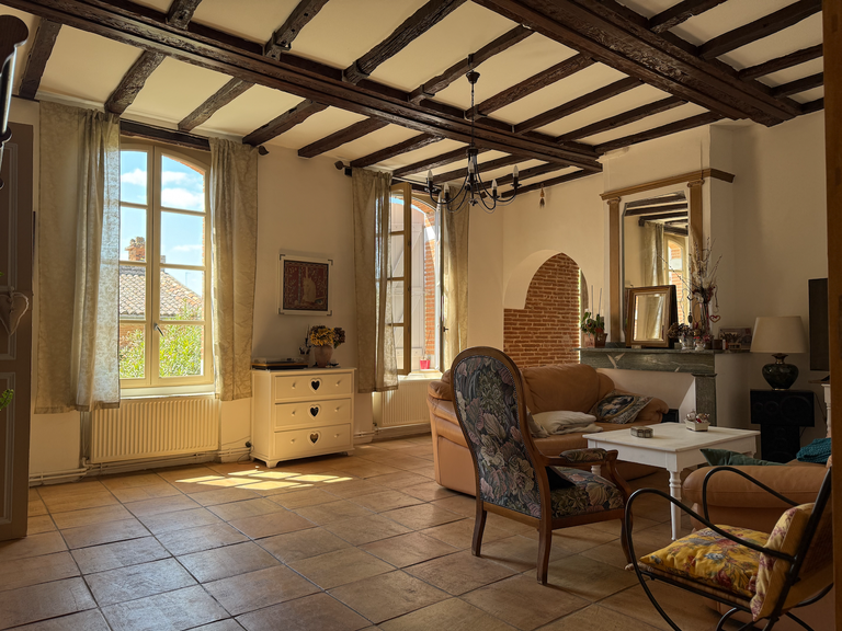 Maison Saint-Sulpice-sur-Lèze - 740m²
