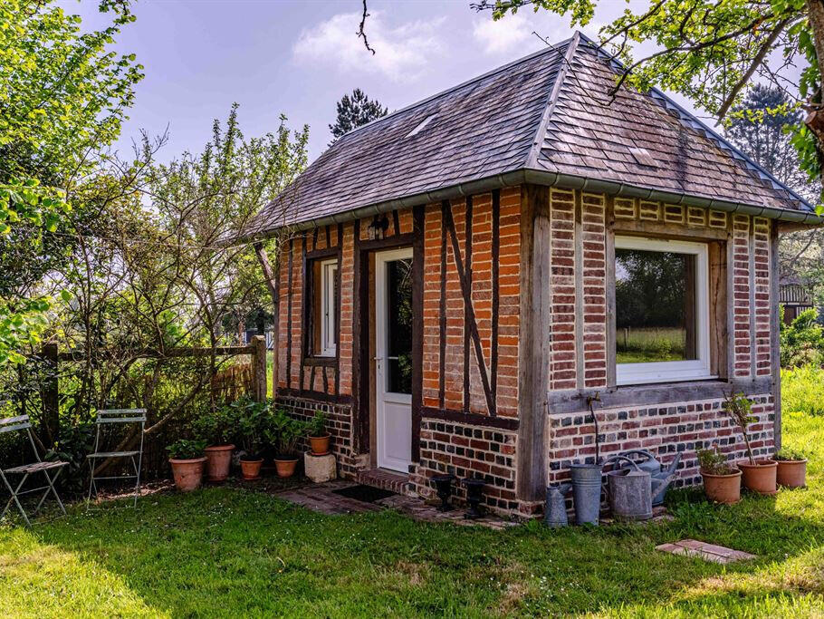 House Saint-Sylvestre-de-Cormeilles