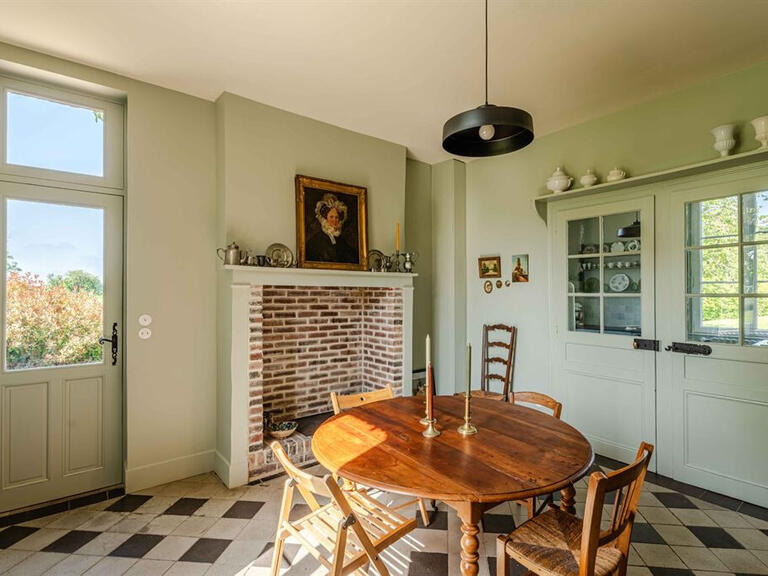 House Saint-Sylvestre-de-Cormeilles - 6 bedrooms - 200m²