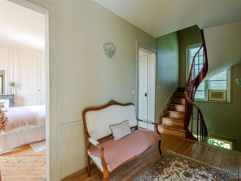 House Saint-Sylvestre-de-Cormeilles - 6 bedrooms - 200m²