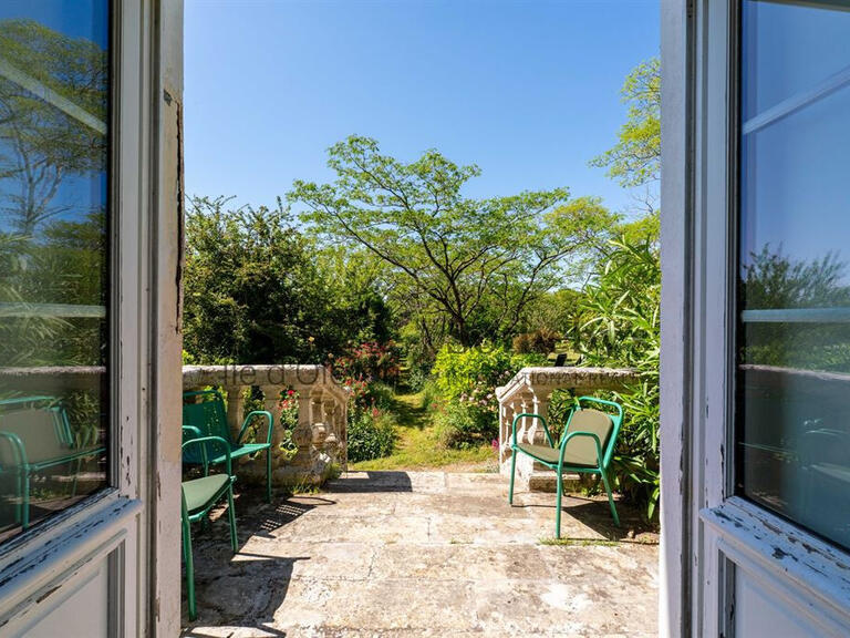 Maison Saint-Thomas-de-Conac - 9 chambres - 458m²