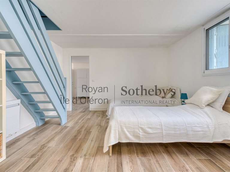 Maison Saint-Trojan-les-Bains - 5 chambres - 151m²