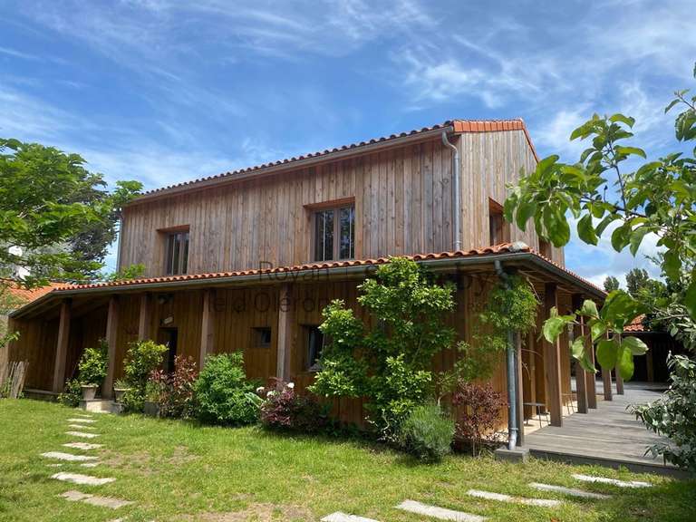 Maison Saint-Trojan-les-Bains - 3 chambres - 150m²
