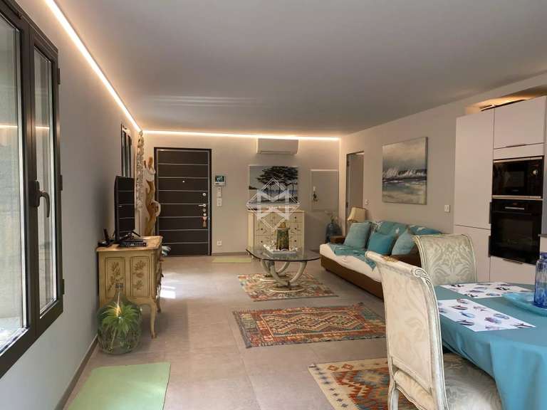 Apartment Saint-Tropez - 2 bedrooms - 97m²