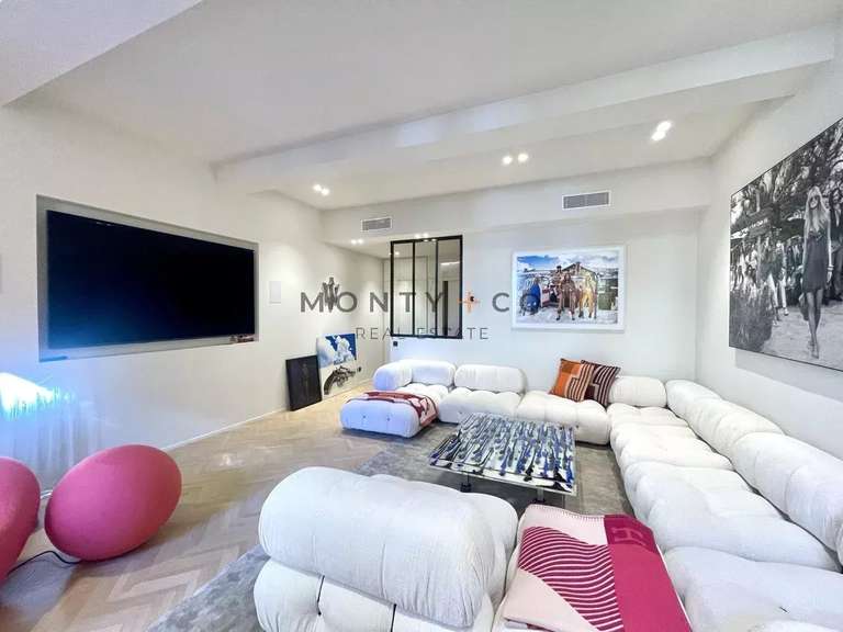 Apartment Saint-Tropez - 3 bedrooms - 240m²